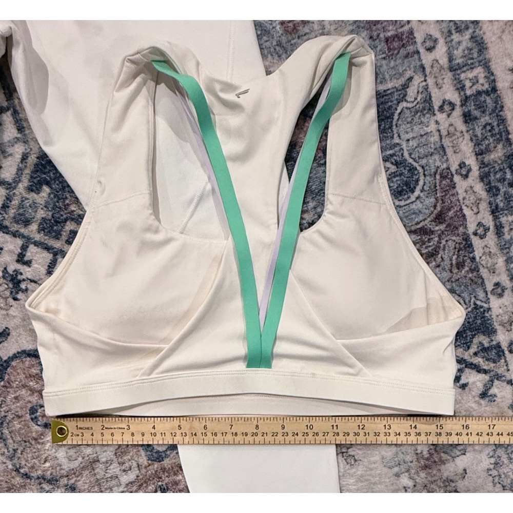 Fabletics Boost PowerHold High Waisted 7/8 Leggings & Sports Bra Set XL & XXL - Picture 4 of 7